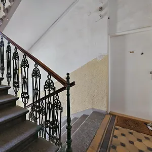 zkontrolujte dostupnost